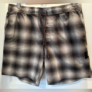 IPD Mens Plaid Cotton Shorts Size XL Henry Fit